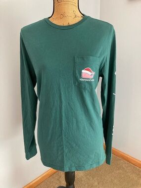 Vineyard Vines Santa Whale Long Sleeve Men Size Small Unisex